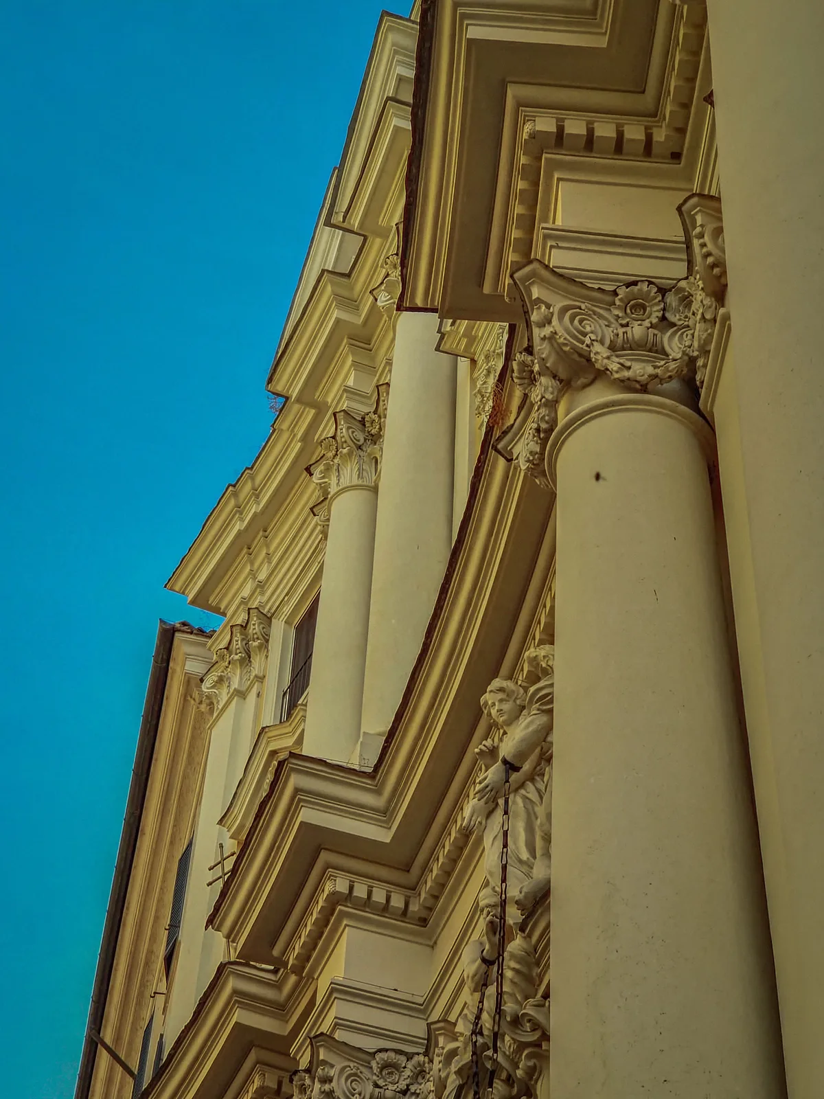Cornice and Column — Rome — Italy