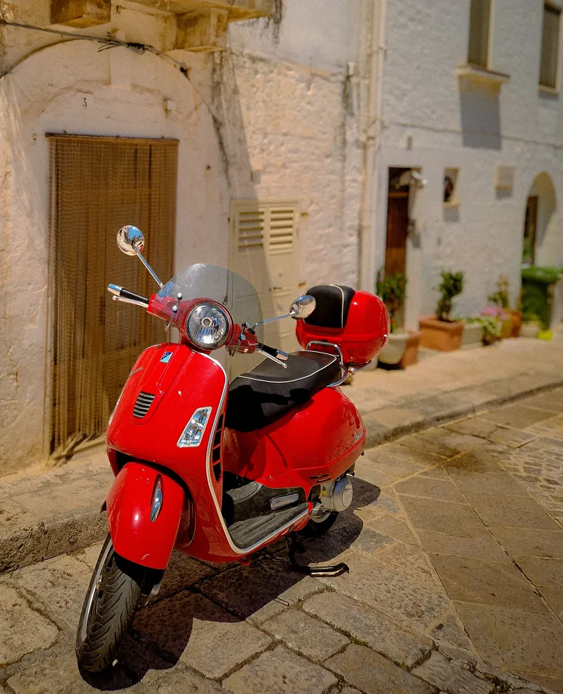 The Red Vespa